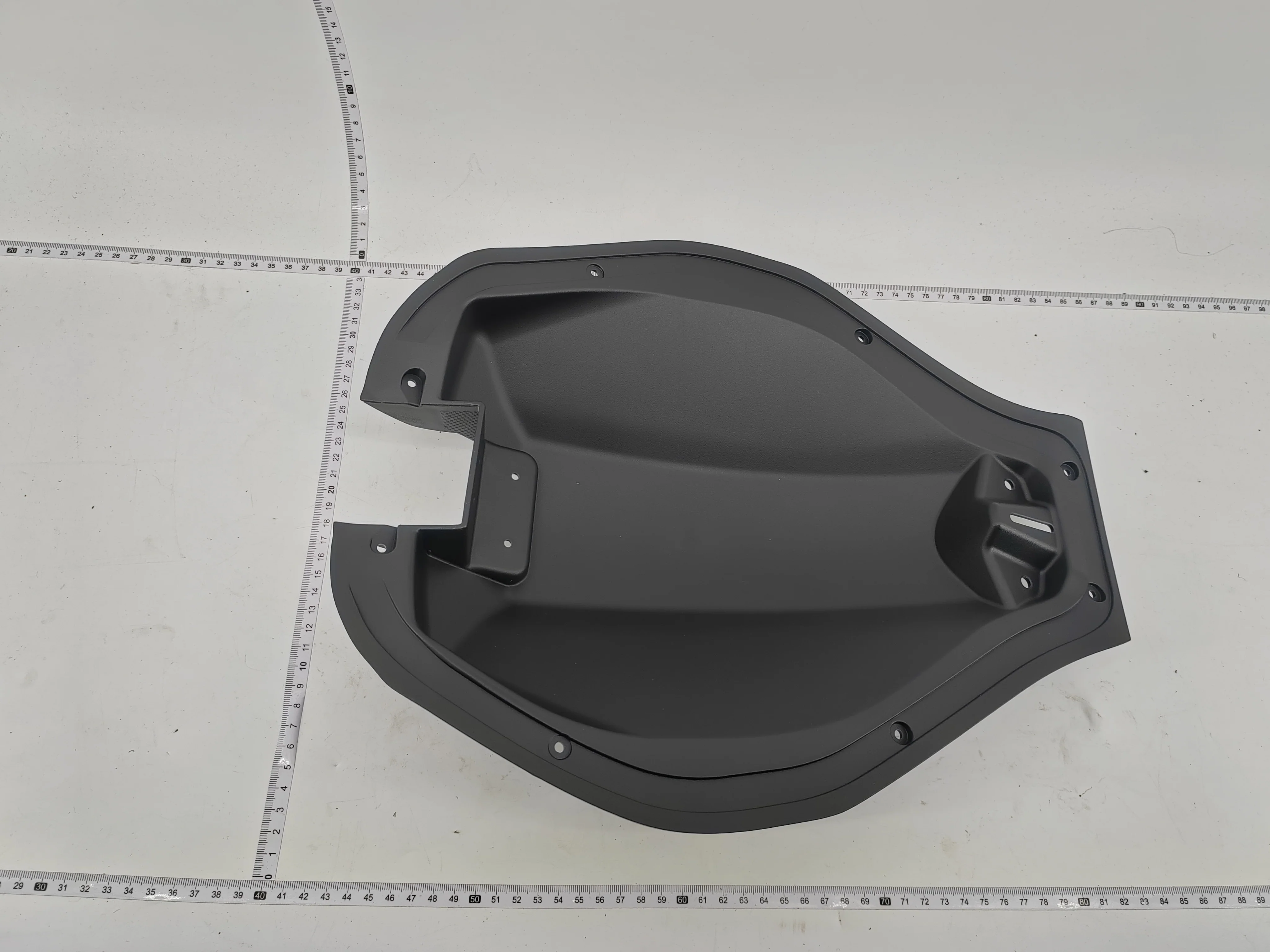 EMMO Zone II GTS, Zone II MAX Tool box cover fixings