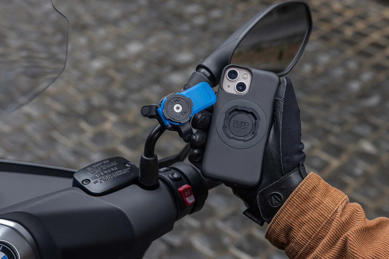 Quad Lock® iPhone Case + Scooter Mirror Mount Combo - Image 7